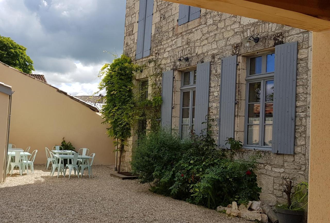 La Cour Saint Louis Castelnau-Montratier Exterior foto