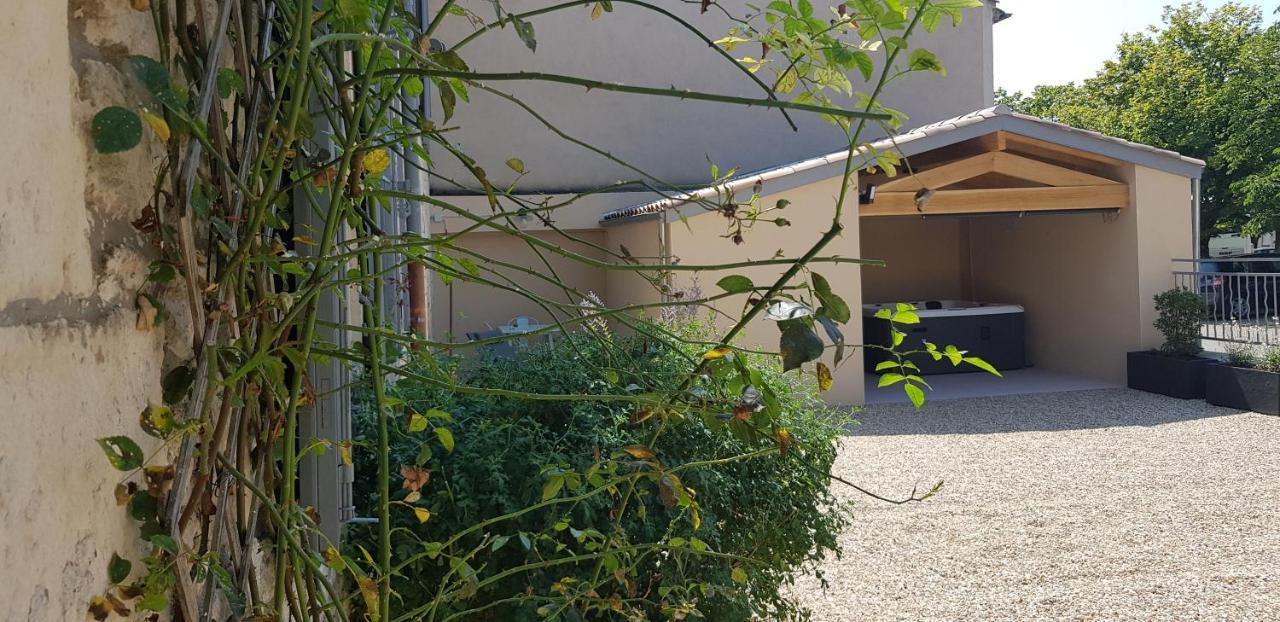 La Cour Saint Louis Castelnau-Montratier Exterior foto